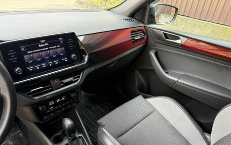 Volkswagen Polo VI (EU Market), 2021 год, 1 750 000 рублей, 23 фотография