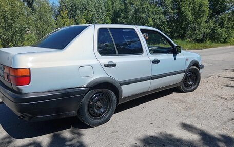 Volkswagen Vento, 1997 год, 90 000 рублей, 5 фотография
