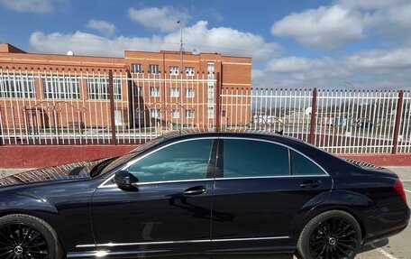 Mercedes-Benz S-Класс, 2010 год, 1 850 000 рублей, 3 фотография