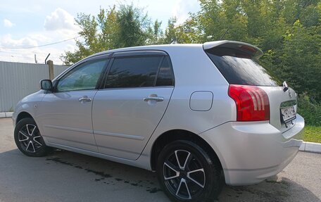 Toyota Allex i рестайлинг, 2003 год, 619 999 рублей, 3 фотография