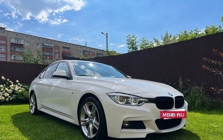 BMW 3 серия, 2018 год, 2 900 000 рублей, 2 фотография