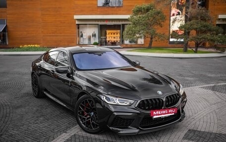 BMW M8 I (F91/F92/F93), 2022 год, 10 500 000 рублей, 3 фотография