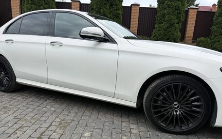 Mercedes-Benz E-Класс, 2021 год, 5 100 000 рублей, 9 фотография
