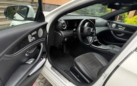 Mercedes-Benz E-Класс, 2021 год, 5 100 000 рублей, 20 фотография