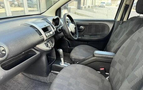 Nissan Note II рестайлинг, 2005 год, 450 000 рублей, 11 фотография