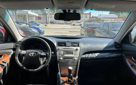 Toyota Camry, 2009 год, 1 049 000 рублей, 10 фотография