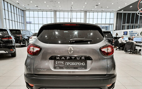 Renault Kaptur I рестайлинг, 2017 год, 1 150 000 рублей, 10 фотография