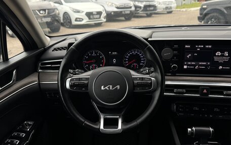 KIA K5, 2021 год, 2 390 000 рублей, 13 фотография