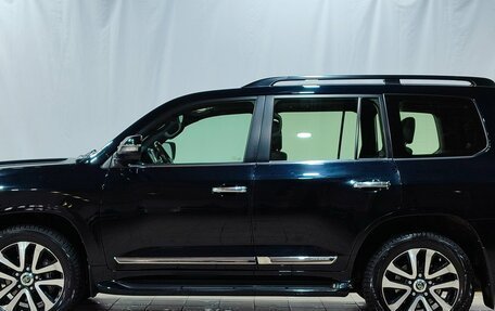 Toyota Land Cruiser 200, 2019 год, 9 300 000 рублей, 8 фотография