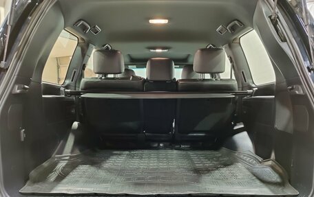 Toyota Land Cruiser 200, 2019 год, 9 300 000 рублей, 12 фотография