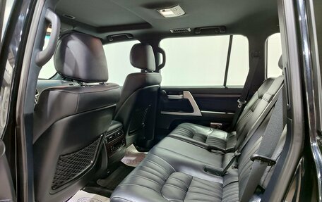 Toyota Land Cruiser 200, 2019 год, 9 300 000 рублей, 18 фотография