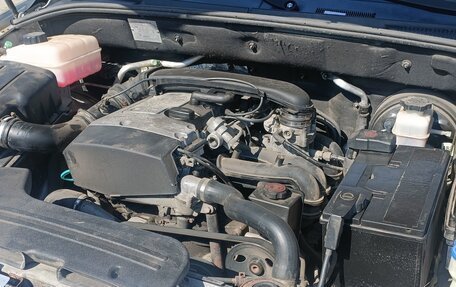 SsangYong Kyron I, 2012 год, 950 000 рублей, 23 фотография
