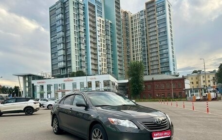 Toyota Camry, 2008 год, 990 000 рублей, 1 фотография
