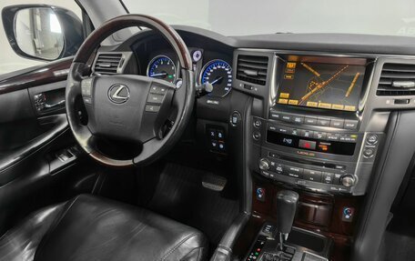 Lexus LX III, 2011 год, 3 850 000 рублей, 14 фотография