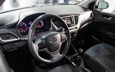 Hyundai Solaris II рестайлинг, 2017 год, 1 069 500 рублей, 9 фотография