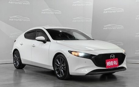 Mazda 3, 2020 год, 1 820 000 рублей, 7 фотография