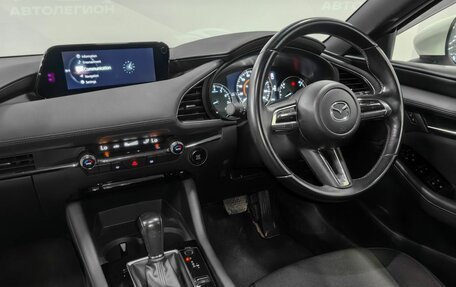 Mazda 3, 2020 год, 1 820 000 рублей, 13 фотография
