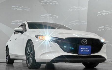 Mazda 3, 2020 год, 1 820 000 рублей, 26 фотография