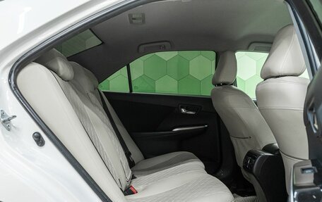 Toyota Camry, 2015 год, 1 850 000 рублей, 13 фотография
