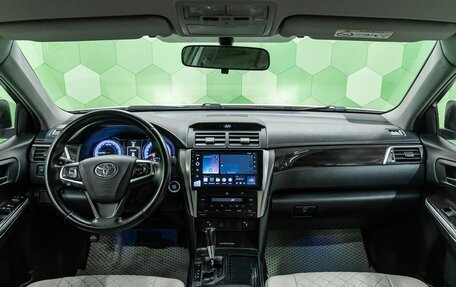 Toyota Camry, 2015 год, 1 850 000 рублей, 14 фотография