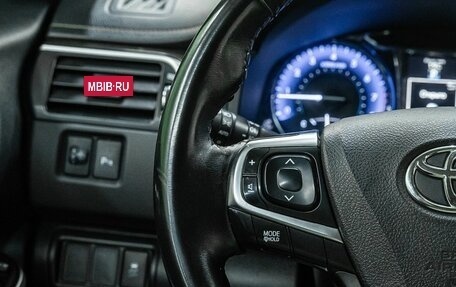Toyota Camry, 2015 год, 1 850 000 рублей, 16 фотография
