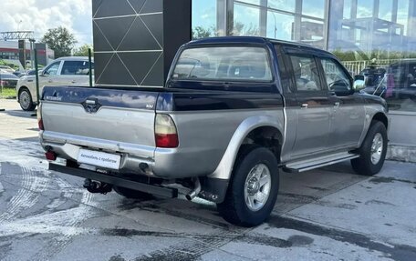 Mitsubishi L200 III рестайлинг, 2004 год, 920 000 рублей, 5 фотография