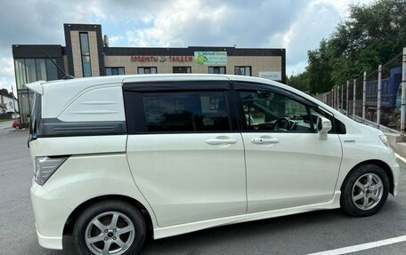 Honda Freed I, 2012 год, 999 000 рублей, 5 фотография