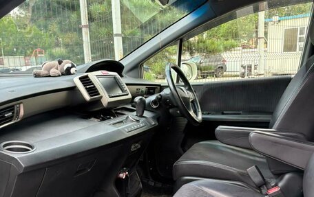 Honda Freed I, 2012 год, 999 000 рублей, 17 фотография