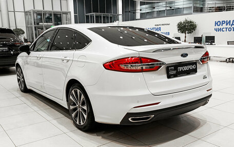 Ford Fusion (North America) II, 2019 год, 1 590 000 рублей, 11 фотография