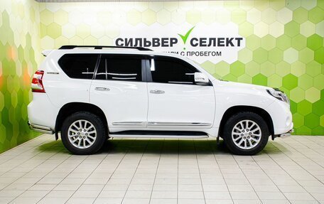 Toyota Land Cruiser Prado 150 рестайлинг 2, 2012 год, 3 049 000 рублей, 8 фотография