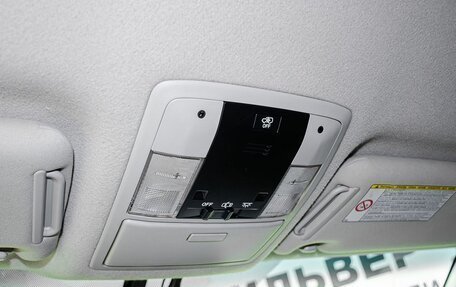 Toyota Land Cruiser Prado 150 рестайлинг 2, 2012 год, 3 049 000 рублей, 22 фотография