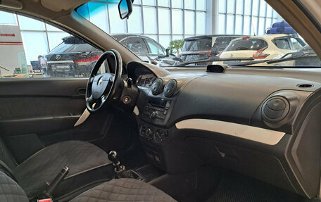 Chevrolet Aveo III, 2010 год, 250 000 рублей, 13 фотография