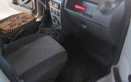 Renault Logan I, 2009 год, 365 000 рублей, 4 фотография
