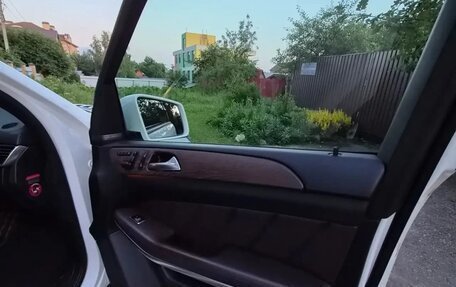 Mercedes-Benz GL-Класс, 2012 год, 1 900 000 рублей, 9 фотография