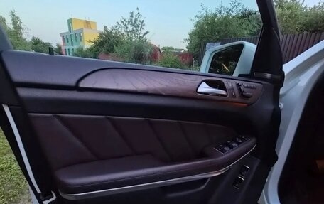 Mercedes-Benz GL-Класс, 2012 год, 1 900 000 рублей, 7 фотография