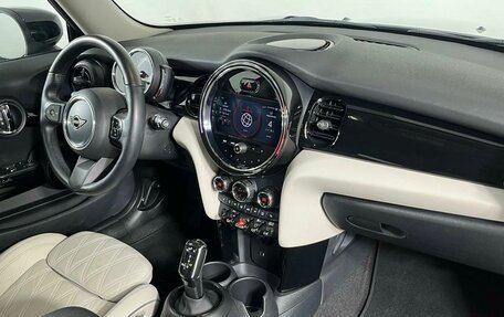 MINI Hatch, 2021 год, 2 599 000 рублей, 14 фотография