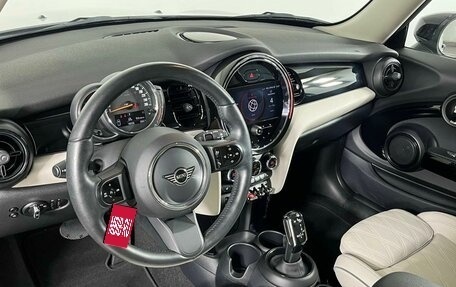 MINI Hatch, 2021 год, 2 599 000 рублей, 12 фотография