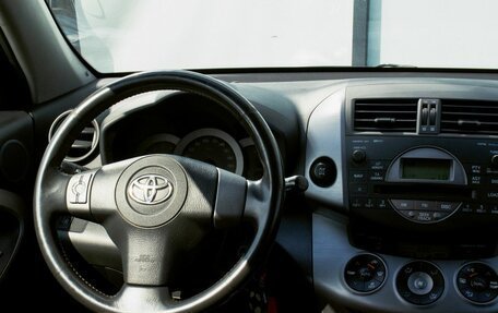 Toyota RAV4, 2006 год, 1 179 000 рублей, 17 фотография