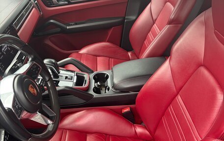 Porsche Cayenne III, 2018 год, 5 950 000 рублей, 11 фотография