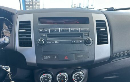 Mitsubishi Outlander III рестайлинг 3, 2011 год, 1 390 000 рублей, 14 фотография