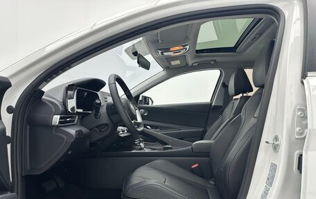 Hyundai Elantra, 2023 год, 1 671 000 рублей, 10 фотография