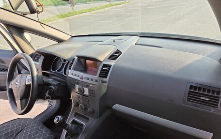Opel Zafira B, 2006 год, 750 000 рублей, 17 фотография