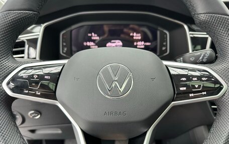 Volkswagen Tiguan II, 2022 год, 2 476 000 рублей, 8 фотография