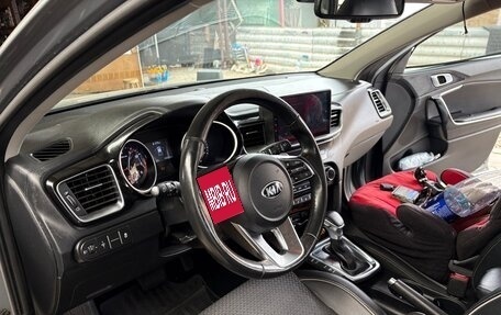 KIA cee'd III, 2019 год, 2 000 000 рублей, 13 фотография