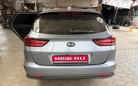 KIA cee'd III, 2019 год, 2 000 000 рублей, 19 фотография