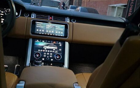 Land Rover Range Rover IV рестайлинг, 2018 год, 7 390 000 рублей, 10 фотография