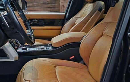 Land Rover Range Rover IV рестайлинг, 2018 год, 7 390 000 рублей, 16 фотография
