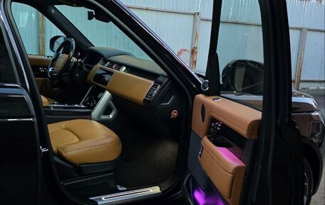 Land Rover Range Rover IV рестайлинг, 2018 год, 7 390 000 рублей, 21 фотография