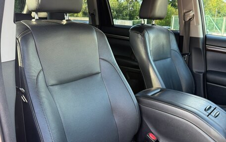 Toyota Highlander III, 2014 год, 2 385 000 рублей, 11 фотография