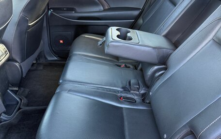 Toyota Highlander III, 2014 год, 2 385 000 рублей, 13 фотография